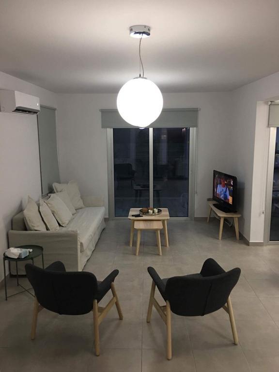 Kitsios Villas With Private Pool No2 프로타라스 객실 사진