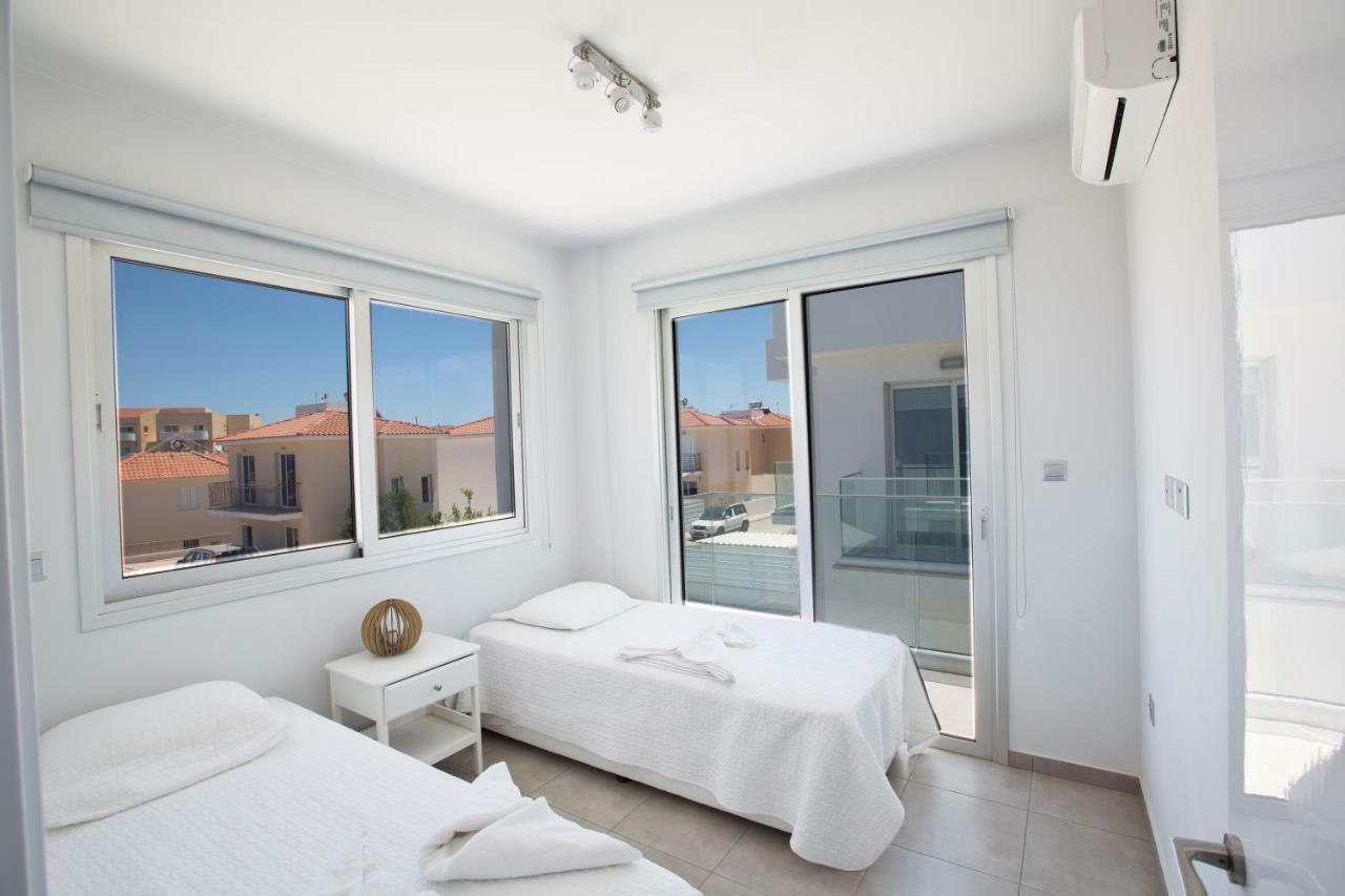 Kitsios Villas With Private Pool No2 프로타라스 외부 사진